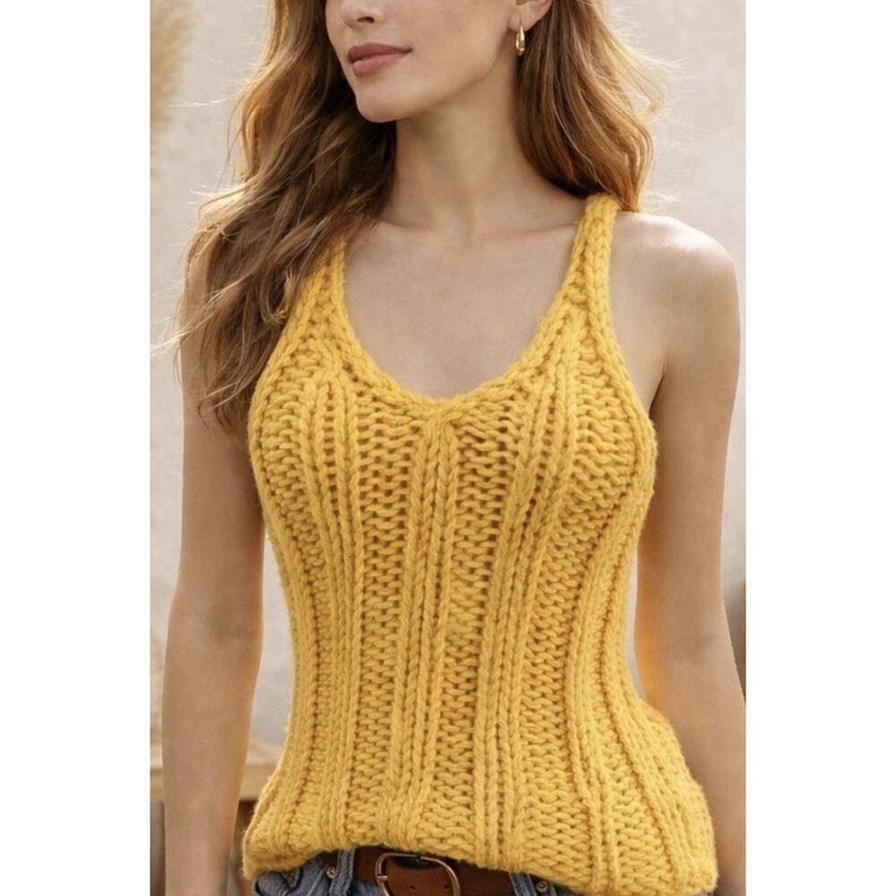 Zara Yellow Crochet Chunky Knit Sleeveless Vest Small NWT Festival Top Mustard